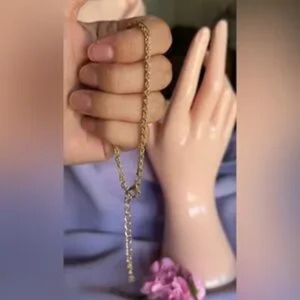 Classic Gold Tone Chain Bracelet